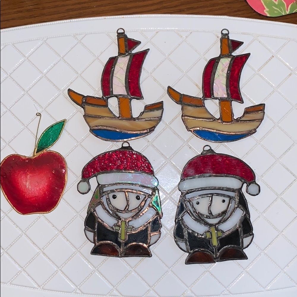5 stained glass Christmas tree ornaments‎